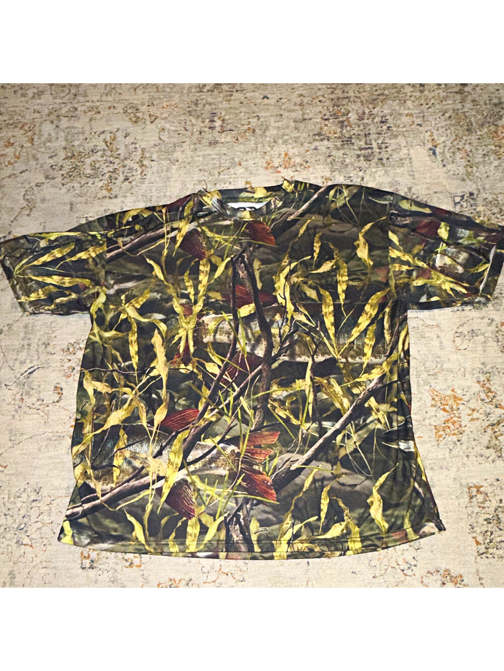 Evolved Angler Men’s Camo Fishing T-Shirt 2XL 100% Polyester Crew Neck A265
